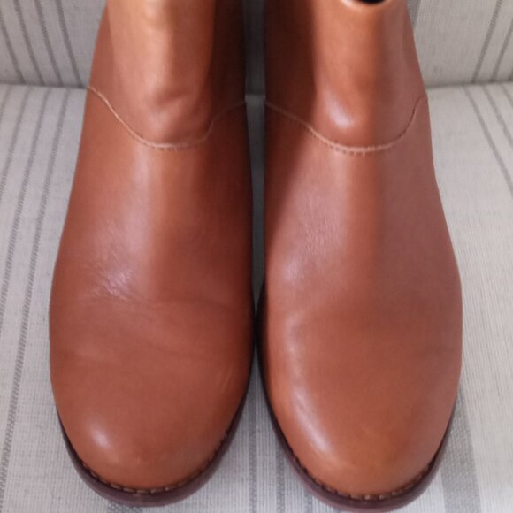 'TOMS' Carpe Diem Tan Leather Boot Size 6.5 EUC - Picture 1 of 15